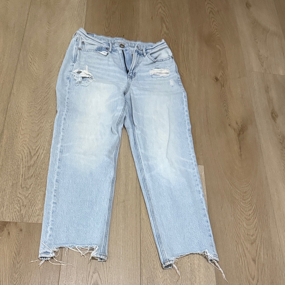 American Eagle Outfitters Light Wash Straight Leg Jeans